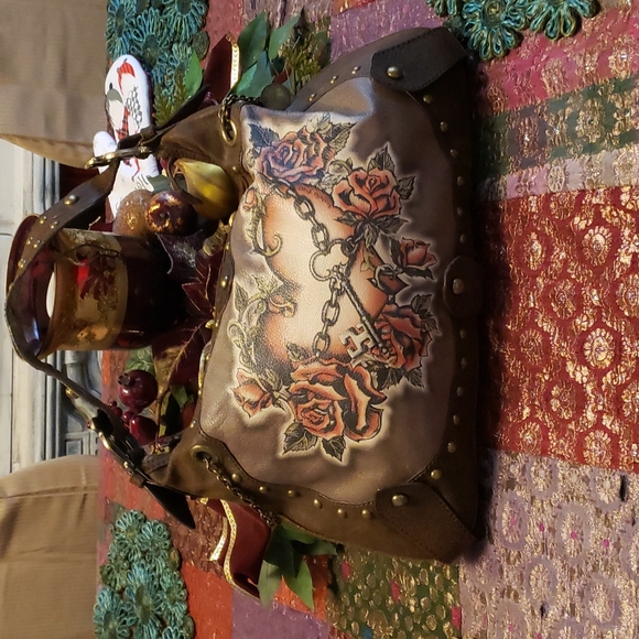 Isabella fiore tattoo my heart handbag - Picture 2 of 8